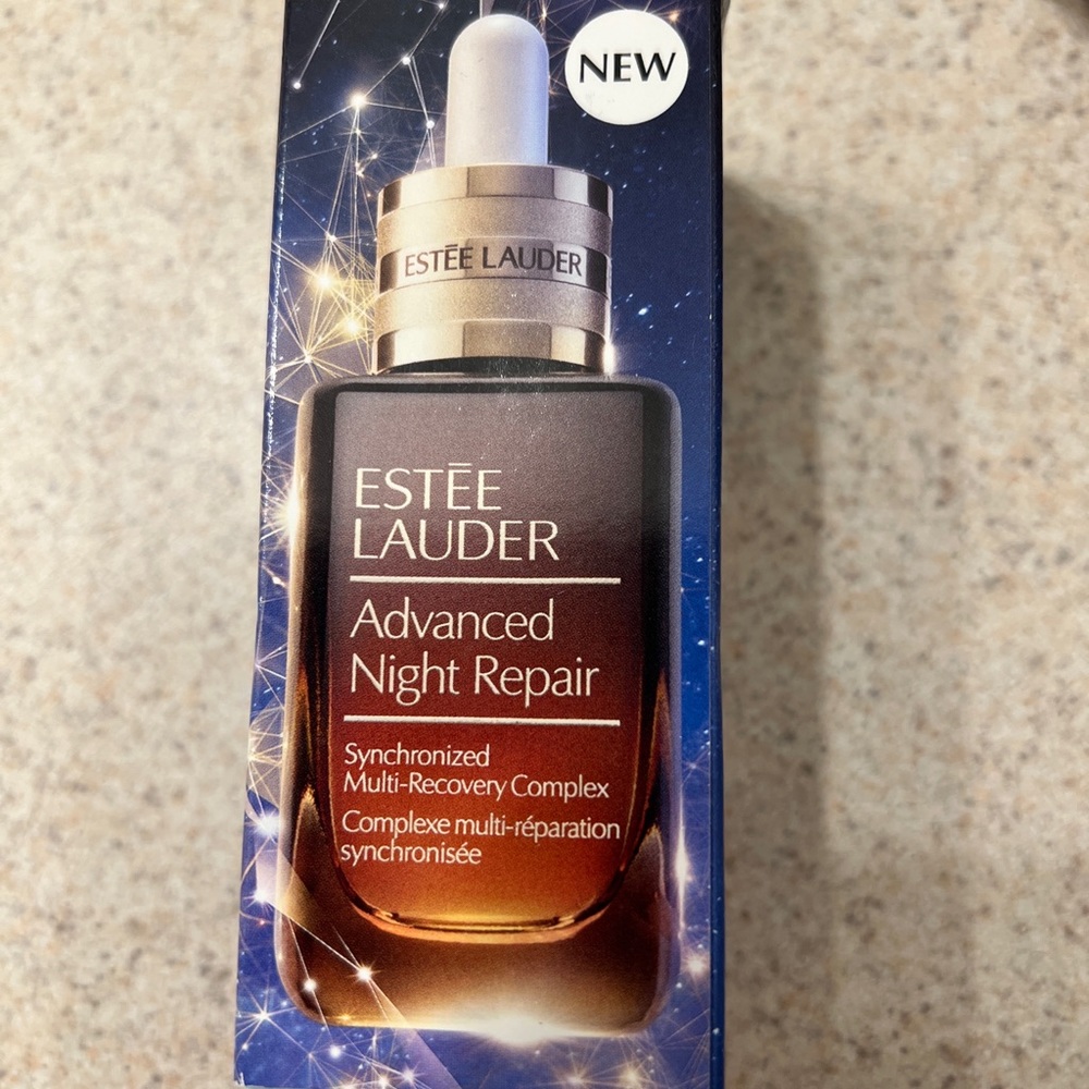 Estée Lauder advanced Night Repair Serum! The best stuff!!
